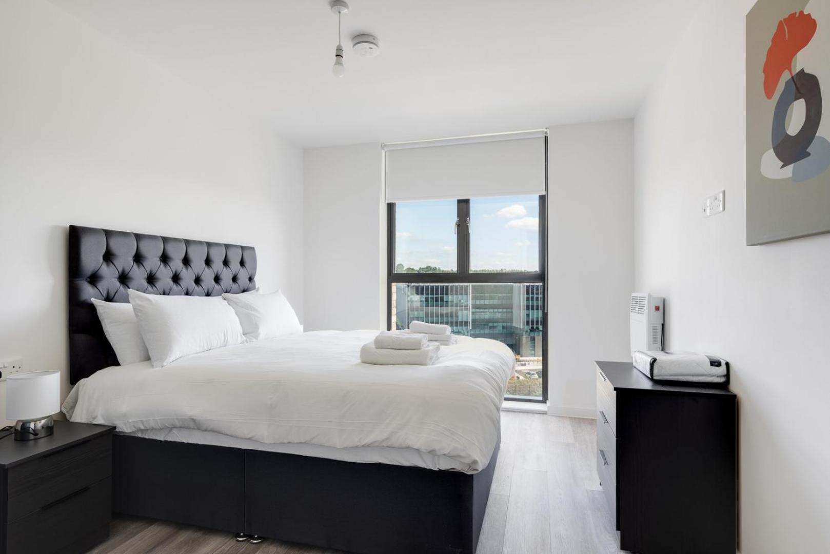 Comforting City Retreat In Vauxhall - No Wifi Liverpool Exterior photo